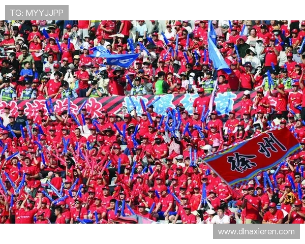 苏超单场 3 万观众破纪录！媒体人：看热闹正是足球魅力的起点(2)